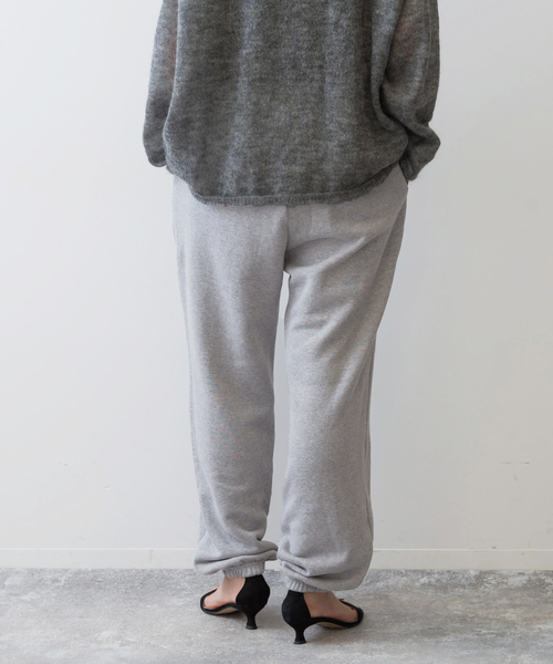 Spick & Span（スピックアンドスパン）の「≪追加≫HOSU.ATPD / ホス スウェットパンツ（スウェットパンツ・レディース・グレー/アイボリー・FREE）」の17枚目の写真