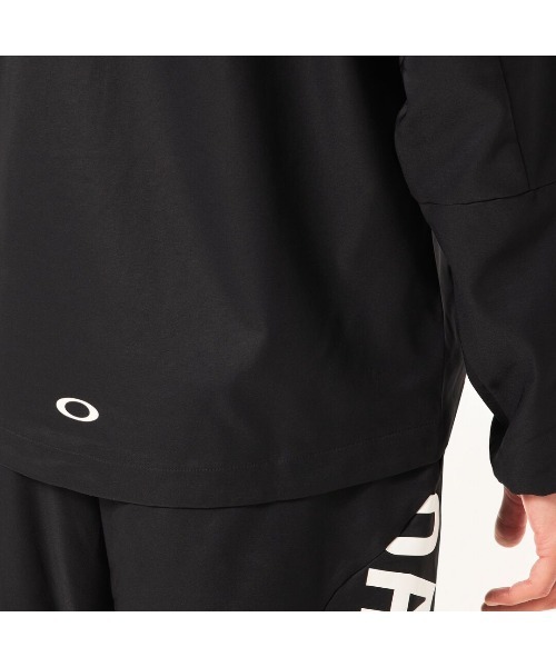 OAKLEY(オークリー)の「オークリー ENHANCE MOBILITY JACKET 5.0 / ジャケット/ TRAINING スポーツ・トレーニング/ OAKLEY(その他アウター・メンズ・ブラック/ホワイト/ブルー/ブラウン・L/M/S/XL)」の18枚目の写真