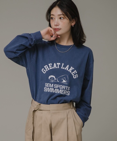 URBAN RESEARCH Sonny Label（アーバンリサーチサニーレーベル）の「『ユニセックス』GEM SPORTSWEAR　PRINT LONG T-SHIRTS（Tシャツ/カットソー・レディース・ブルー/オフホワイト/チャコールグレー・MEDIUM/LARGE）」の3枚目の写真