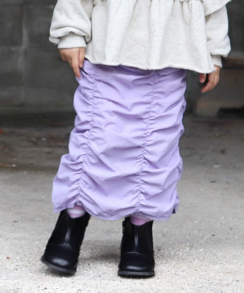 CIAOPANIC TYPY（チャオパニックティピー）の「【KIDS】縦シャーリングスカート（スカート・キッズ・カーキ/ブラック/パープル・LARGE/X-LARGE/XX-LARGE/SMALL/MEDIUM）」の3枚目の写真