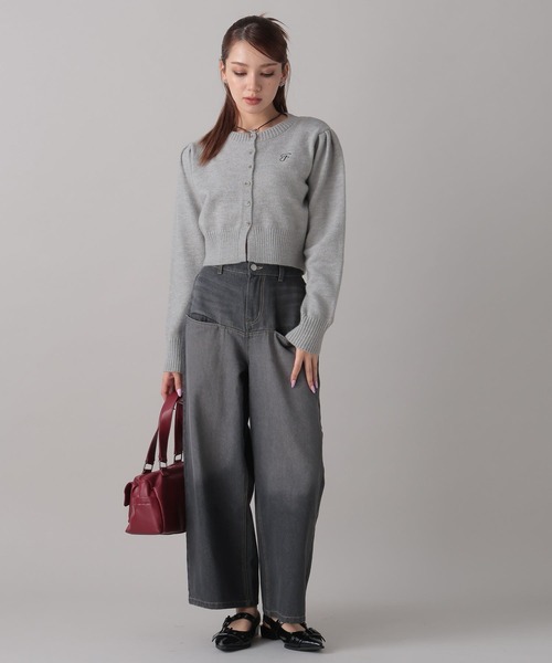 FOREVER 21（フォーエバー トゥエンティーワン）の「【2024FW】コンパクトニットカーディガン（カーディガン/ボレロ・レディース・レッド/ネイビー/グレー・FREE）」の12枚目の写真