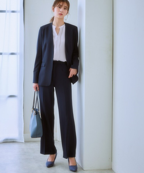 7days Life Styling(セブンデイズライフスタイリング)の「ストレッチパウダーサテンスキッパーブラウス(しわになりにくい・速乾・洗濯機OK・UVカット)(シャツ/ブラウス・レディース・グレイッシュベージュ/サックスブルー/オフホワイト/ネイビー/ライトブルー・S/M/L/LL)」の16枚目の写真