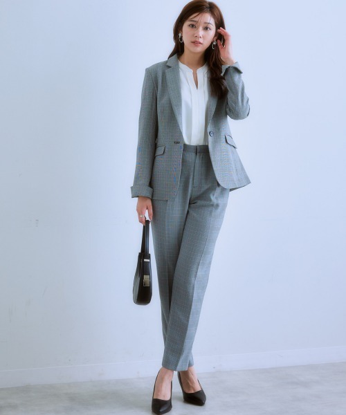 7days Life Styling(セブンデイズライフスタイリング)の「ストレッチパウダーサテンスキッパーブラウス(しわになりにくい・速乾・洗濯機OK・UVカット)(シャツ/ブラウス・レディース・グレイッシュベージュ/サックスブルー/オフホワイト/ネイビー/ライトブルー・S/M/L/LL)」の7枚目の写真