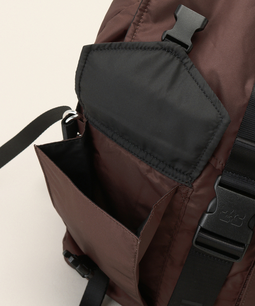 U by SPICK&SPAN（ユーバイスピックアンドスパン）の「【GANNI / ガニー】 Recycled Tech Backpack（バックパック/リュック・レディース・ブラウン・FREE）」の11枚目の写真