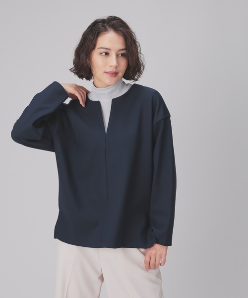 GLACIER lusso(グラシアルッソ)の「キーネックトップス(Tシャツ/カットソー・レディース・モカ/ネイビー/グレイッシュベージュ/アイボリー・S/M/L/LL)」の17枚目の写真