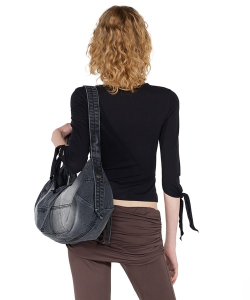 SCULPTOR(スカルプター)の「Vintage Brushed Denim Duffel Bag/ヴィンテージブラッシュドデニムダッフルバッグ(バックパック/リュック・レディース・ブラック・FREE)」の7枚目の写真