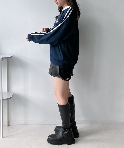 AS KNOW AS plus（アズノゥアズプラス）の「◇衿付きラインとロゴ刺繍 長袖ゲームシャツ（Tシャツ/カットソー・レディース・ブラック/オートミール/ネイビー・FREE）」の16枚目の写真