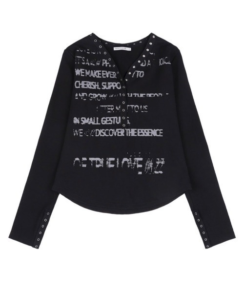 FANCY CLUB（ファンシークラブ）の「韓国ブランド NASTY FANCY CLUB ナスティーファンシークラブ VINTAGE LETTERING SNAP LONG SLEEVE ビンテージレタリングスナップロングスリーブ ブイネックTシャツ 長袖Tシャツ ロゴTシャツ プリントTシャツ 韓国ファッション 韓国ストリート ストリートファッション（Tシャツ/カットソー・レディース・ブラック・ONE SIZE）」の8枚目の写真