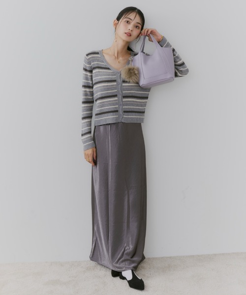 TITTY&CO.（ティティーアンドコー）の「フェイクレザーミニトートバッグ(ファーチャーム付き)（トートバッグ・レディース・ベージュ/グレー・FREE）」の10枚目の写真