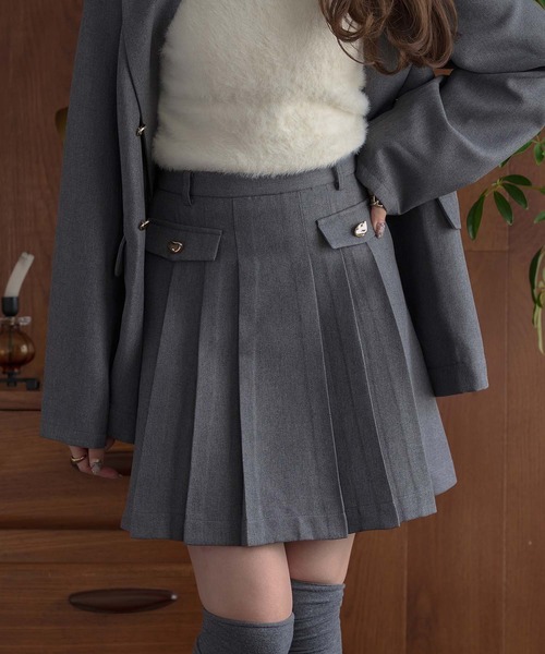 Ambre Neige(アンブルネージュ)の「ゴールドボタンスカート/WEB/EC限定商品(スカート・レディース・ダークブラウン/グレー・FREE)」の1枚目の写真