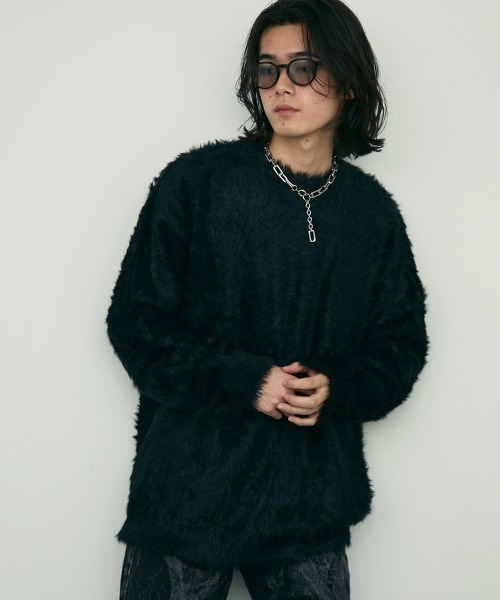 Shoowtime(ショウタイム)の「Shaggy mohair like loose crew neck knit / シャギーモヘアライク ルーズクルーネックニット(ニット/セーター・メンズ・ホワイト/グレー/ブラック・MEDIUM/LARGE/X-LARGE/SMALL)」の4枚目の写真