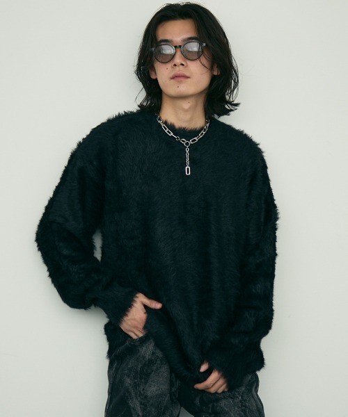 Shoowtime(ショウタイム)の「Shaggy mohair like loose crew neck knit / シャギーモヘアライク ルーズクルーネックニット(ニット/セーター・メンズ・ホワイト/グレー/ブラック・MEDIUM/LARGE/X-LARGE/SMALL)」の5枚目の写真