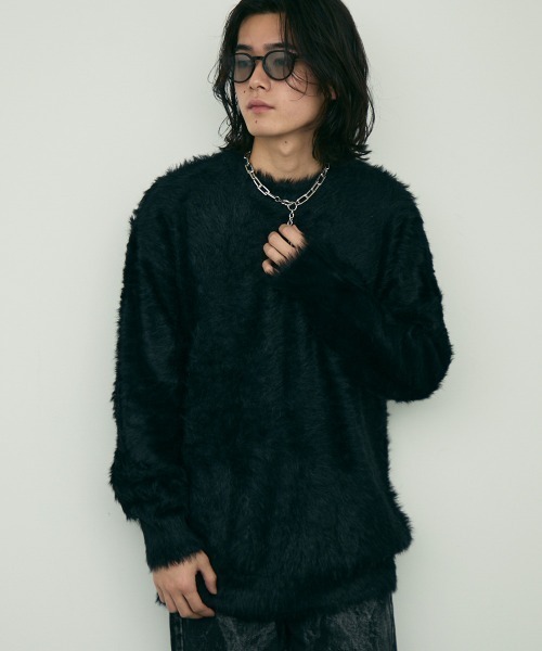 Shoowtime(ショウタイム)の「Shaggy mohair like loose crew neck knit / シャギーモヘアライク ルーズクルーネックニット(ニット/セーター・メンズ・ホワイト/グレー/ブラック・MEDIUM/LARGE/X-LARGE/SMALL)」の6枚目の写真