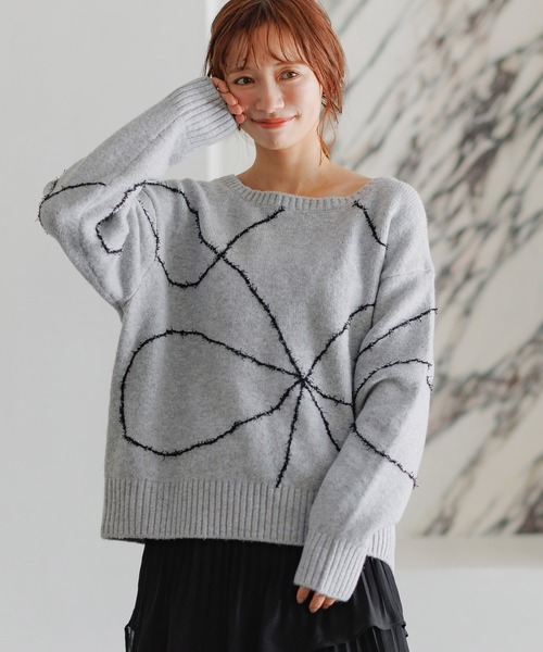mysty woman（ミスティウーマン）の「線描きリボンニットプルオーバー 292374（ニット/セーター・レディース・ライトグレー/ブラック/ライトブルー/オフホワイト・FREE）」の3枚目の写真
