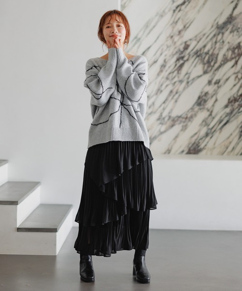 mysty woman（ミスティウーマン）の「線描きリボンニットプルオーバー 292374（ニット/セーター・レディース・ライトグレー/ブラック/ライトブルー/オフホワイト・FREE）」の17枚目の写真