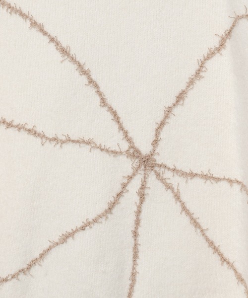 mysty woman（ミスティウーマン）の「線描きリボンニットプルオーバー 292374（ニット/セーター・レディース・ライトグレー/ブラック/ライトブルー/オフホワイト・FREE）」の7枚目の写真