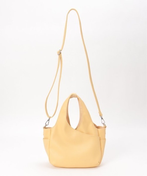 LBC（エルビーシー）の「フェイクレザークリテバッグミニショルダー（ショルダーバッグ・レディース・イエロー/ブラック/シルバー・FREE）」の16枚目の写真