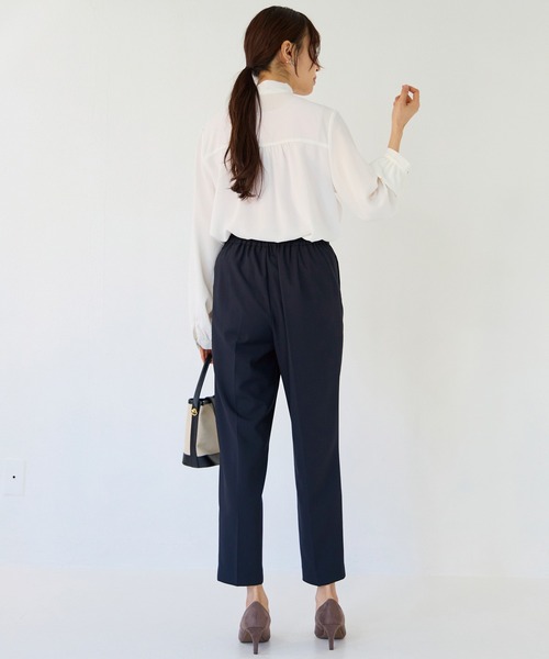 INCEDE（インシード）の「3WAY ピン付きボウタイブラウス（シャツ/ブラウス・レディース・ブラック/オフホワイト/ベージュ・M/L/LL）」の21枚目の写真