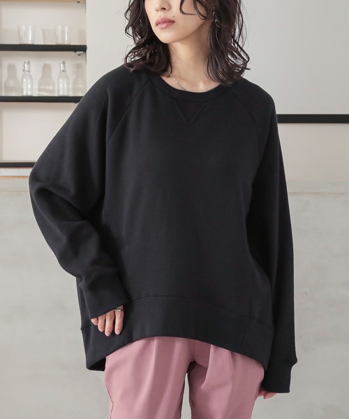 n'OrLABEL(ノアールレーベル)の「裏毛クルーネックスウェット(スウェット・レディース・キャメル/オートミール/ブラック/ブルー・FREE)」の13枚目の写真