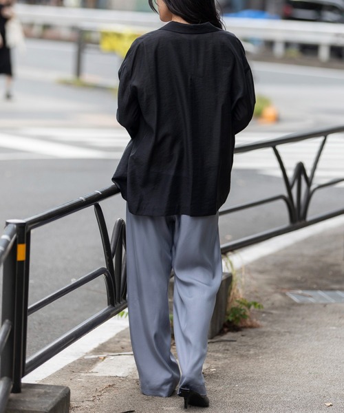 Munich(ミューニック)の「シャイニーシアーテーラードジャケット(テーラードジャケット・レディース・パープル/ブラック/ライトベージュ・S)」の8枚目の写真