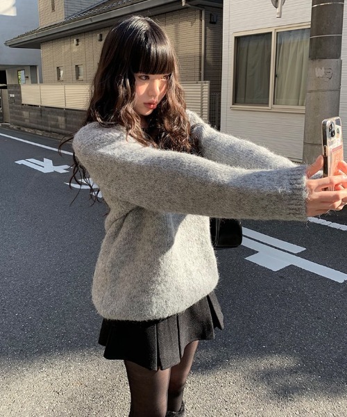 ルーズVネックシャギーニット（ニット/セーター）｜anyonemore（エニワンモア） 6,545円