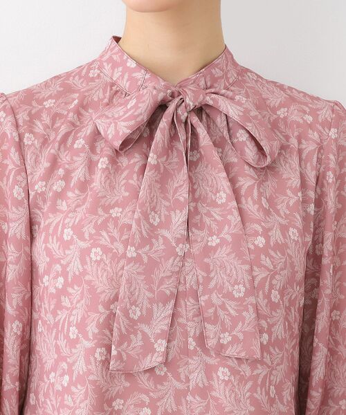 LAURA ASHLEY(ローラアシュレイ)の「【WEB限定/M-LL3サイズ】スワフィールド柄 ワンピース(ワンピース・レディース・ピンク系5/スモーキーグリーン系1・42/40/38)」の10枚目の写真