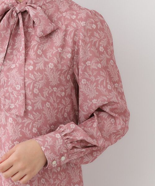 LAURA ASHLEY(ローラアシュレイ)の「【WEB限定/M-LL3サイズ】スワフィールド柄 ワンピース(ワンピース・レディース・ピンク系5/スモーキーグリーン系1・42/40/38)」の11枚目の写真