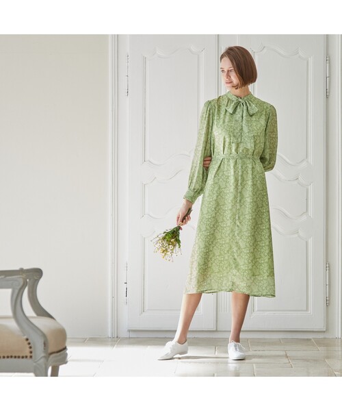 LAURA ASHLEY(ローラアシュレイ)の「【WEB限定/M-LL3サイズ】スワフィールド柄 ワンピース(ワンピース・レディース・ピンク系5/スモーキーグリーン系1・42/40/38)」の15枚目の写真