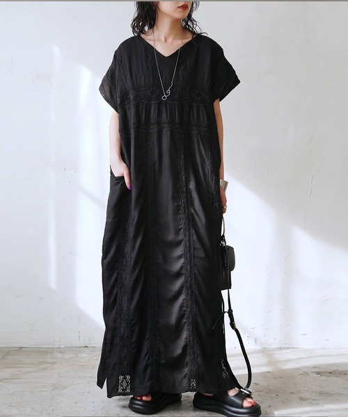 antiqua（アンティカ）の「Vネック レース インド綿 ワンピース（ワンピース・レディース・パープル/ブラック・P/R）」の2枚目の写真