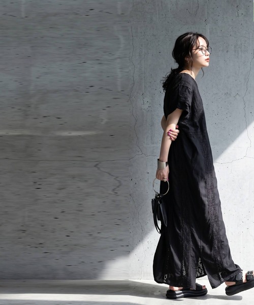 antiqua（アンティカ）の「Vネック レース インド綿 ワンピース（ワンピース・レディース・パープル/ブラック・P/R）」の21枚目の写真