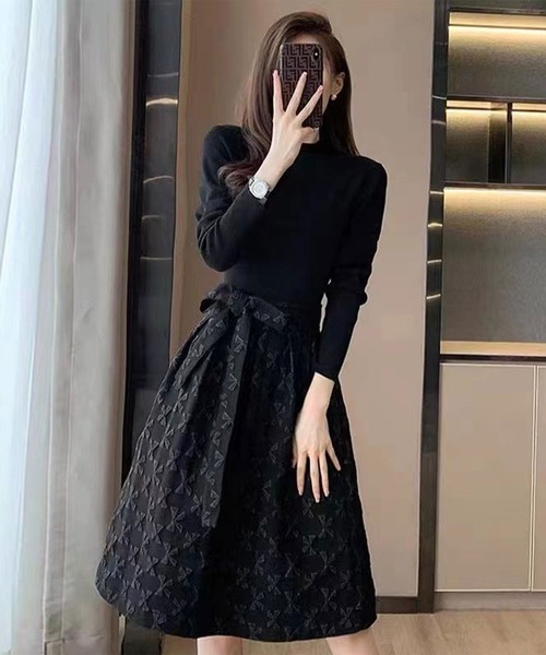 Mejoul（メジュール）の「リボン柄切り替え ドッキング フレア ミドル丈 ワンピース（ワンピース・レディース・ブラック・L/M/S）」の8枚目の写真