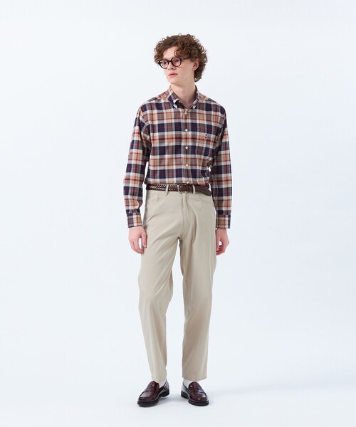 MACKINTOSH PHILOSOPHY（ﾏｯｷﾝﾄｯｼｭ ﾌｨﾛｿﾌｨｰ）の「【アニチューブ掲載】ナイロンチノ/ポリエステルデニム 5ポケットパンツ（その他パンツ・メンズ・ネイビー/ベージュ系その他2・38/40/42）」の4枚目の写真