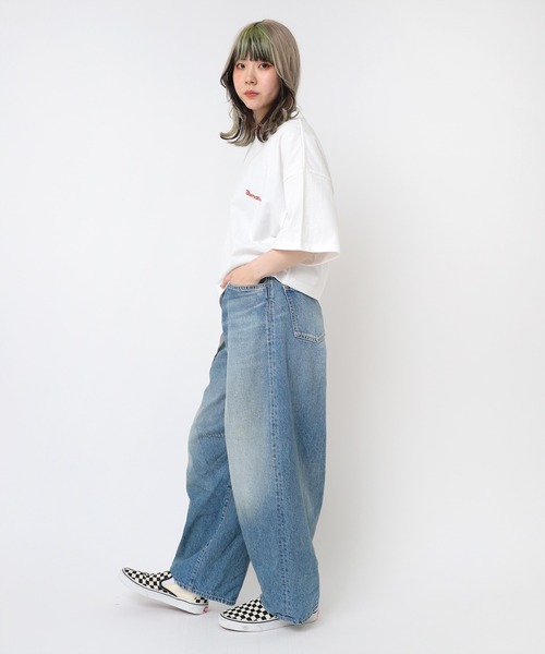 RNA（アールエヌエー）の「M2374 カッティングＢＩＧ　Ｔ（Tシャツ/カットソー・レディース・ホワイト/ブルー/イエロー・MEDIUM）」の12枚目の写真