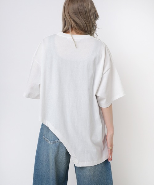 RNA（アールエヌエー）の「M2374 カッティングＢＩＧ　Ｔ（Tシャツ/カットソー・レディース・ホワイト/ブルー/イエロー・MEDIUM）」の5枚目の写真