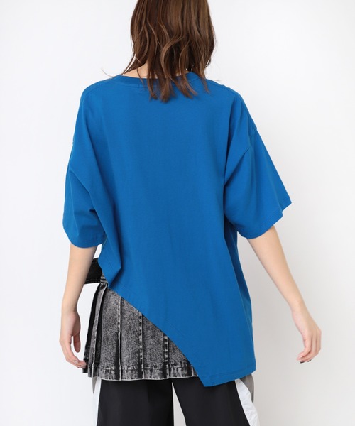 RNA（アールエヌエー）の「M2374 カッティングＢＩＧ　Ｔ（Tシャツ/カットソー・レディース・ホワイト/ブルー/イエロー・MEDIUM）」の8枚目の写真