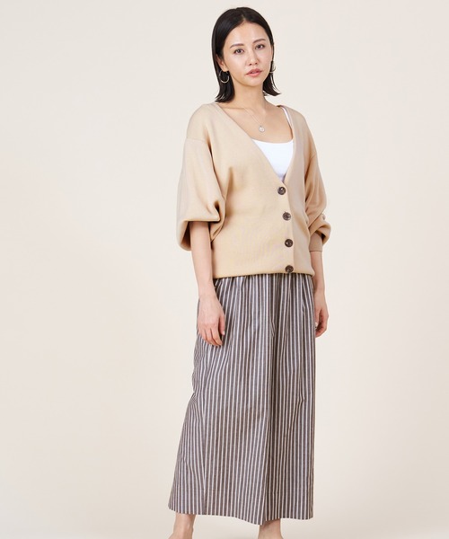marmors（マルモア）の「【marmors】smooth v/neck cardigan（カーディガン/ボレロ・レディース・ベージュ/ピンク/オフホワイト・36）」の10枚目の写真