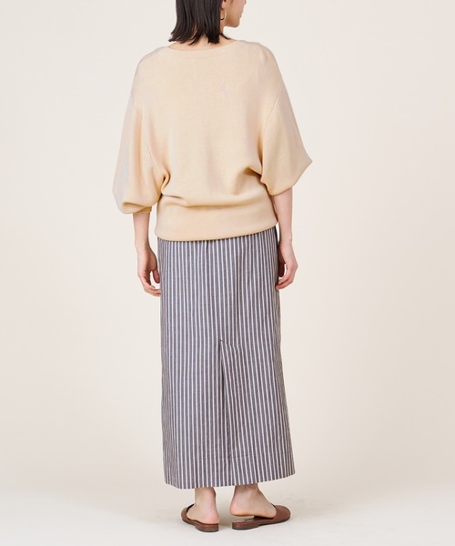 marmors（マルモア）の「【marmors】smooth v/neck cardigan（カーディガン/ボレロ・レディース・ベージュ/ピンク/オフホワイト・36）」の13枚目の写真