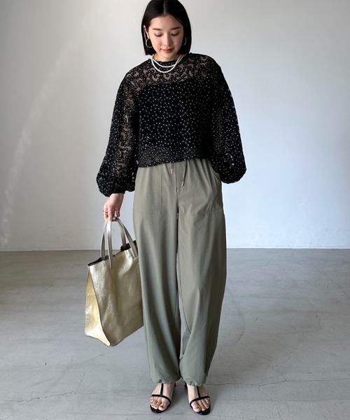 Doux archives（ドゥアルシーヴ）の「シアーフラワーブラウス（シャツ/ブラウス・レディース・アイボリー/ブラック・FREE）」の3枚目の写真