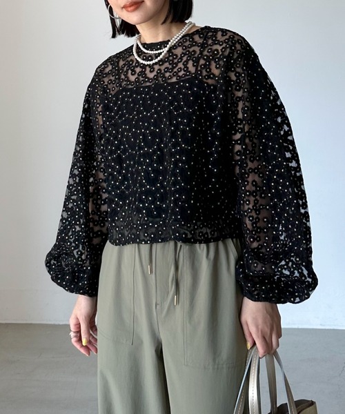 Doux archives（ドゥアルシーヴ）の「シアーフラワーブラウス（シャツ/ブラウス・レディース・アイボリー/ブラック・FREE）」の17枚目の写真