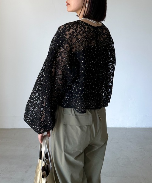 Doux archives（ドゥアルシーヴ）の「シアーフラワーブラウス（シャツ/ブラウス・レディース・アイボリー/ブラック・FREE）」の21枚目の写真