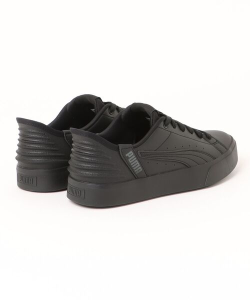 PUMA（プーマ）の「【PUMA】  V コート イーズ イン（スニーカー・レディース・ブラック×ブラック・22.5cm/23.0cm/23.5cm/24.0cm/24.5cm/25.0cm）」の2枚目の写真