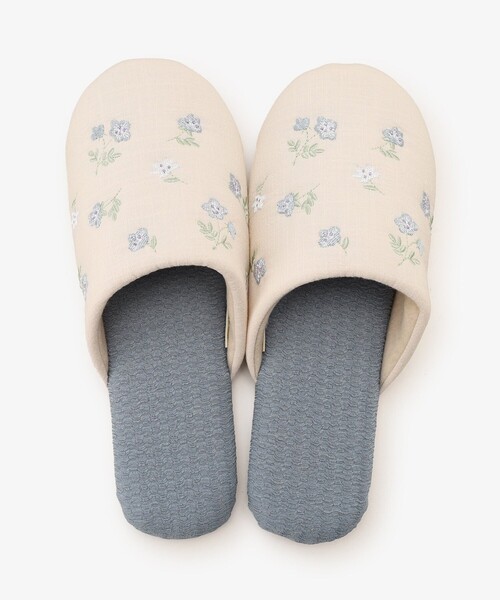 Afternoon Tea(アフタヌーンティー)の「ネモフィラ刺繍ルームシューズ(ルームシューズ/スリッパ・レディース・ブルー・ONE SIZE)」の2枚目の写真