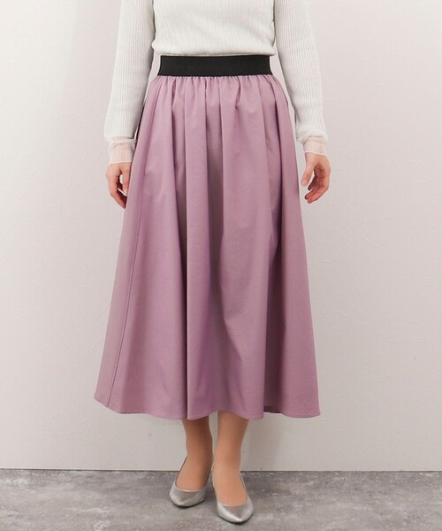 MICO COULIER（ミコクリエ）の「【オケージョン対応】グロッシーツイルスカート（スカート・レディース・オリーブ/ライトパープル/ネイビー・36/38）」の3枚目の写真