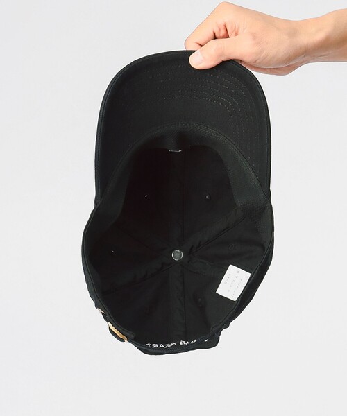 BEAMS HEART（ビームスハート）の「スモール BHロゴ ベースボールキャップ（キャップ・メンズ・ブラック/ネイビー/インディゴブルー・ONE SIZE）」の11枚目の写真