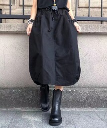 デザイン　スカート