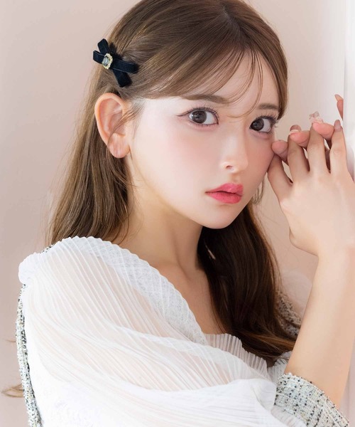 ヘアアクセサリーリボンデザインビジュー付きバレッタセット（バレッタ 