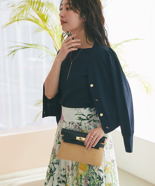 La boutique BonBon（ラブティックボンボン）の「クールタッチUVクロップドカーディガン（カーディガン/ボレロ・レディース・ブラック/サックスブルー/ホワイト/ピンク/ネイビー・FREE）」の11枚目の写真