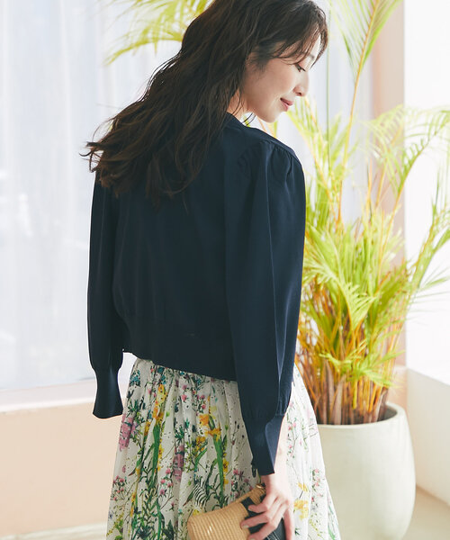 La boutique BonBon（ラブティックボンボン）の「クールタッチUVクロップドカーディガン（カーディガン/ボレロ・レディース・ブラック/サックスブルー/ホワイト/ピンク/ネイビー・FREE）」の13枚目の写真