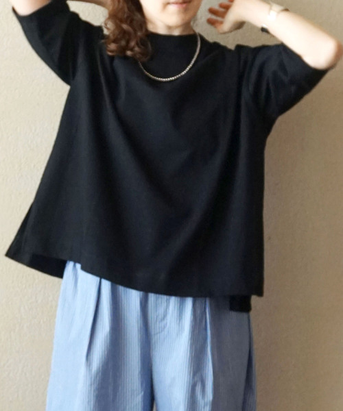 JOURNAL STANDARD LUXE(ジャーナルスタンダード ラックス)の「クラシックテンジク モックプルオーバー(Tシャツ/カットソー・レディース・ブラック/ホワイト/ネイビー/ブラックミックス・FREE)」の3枚目の写真