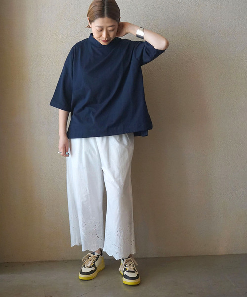 JOURNAL STANDARD LUXE(ジャーナルスタンダード ラックス)の「クラシックテンジク モックプルオーバー(Tシャツ/カットソー・レディース・ブラック/ホワイト/ネイビー/ブラックミックス・FREE)」の16枚目の写真